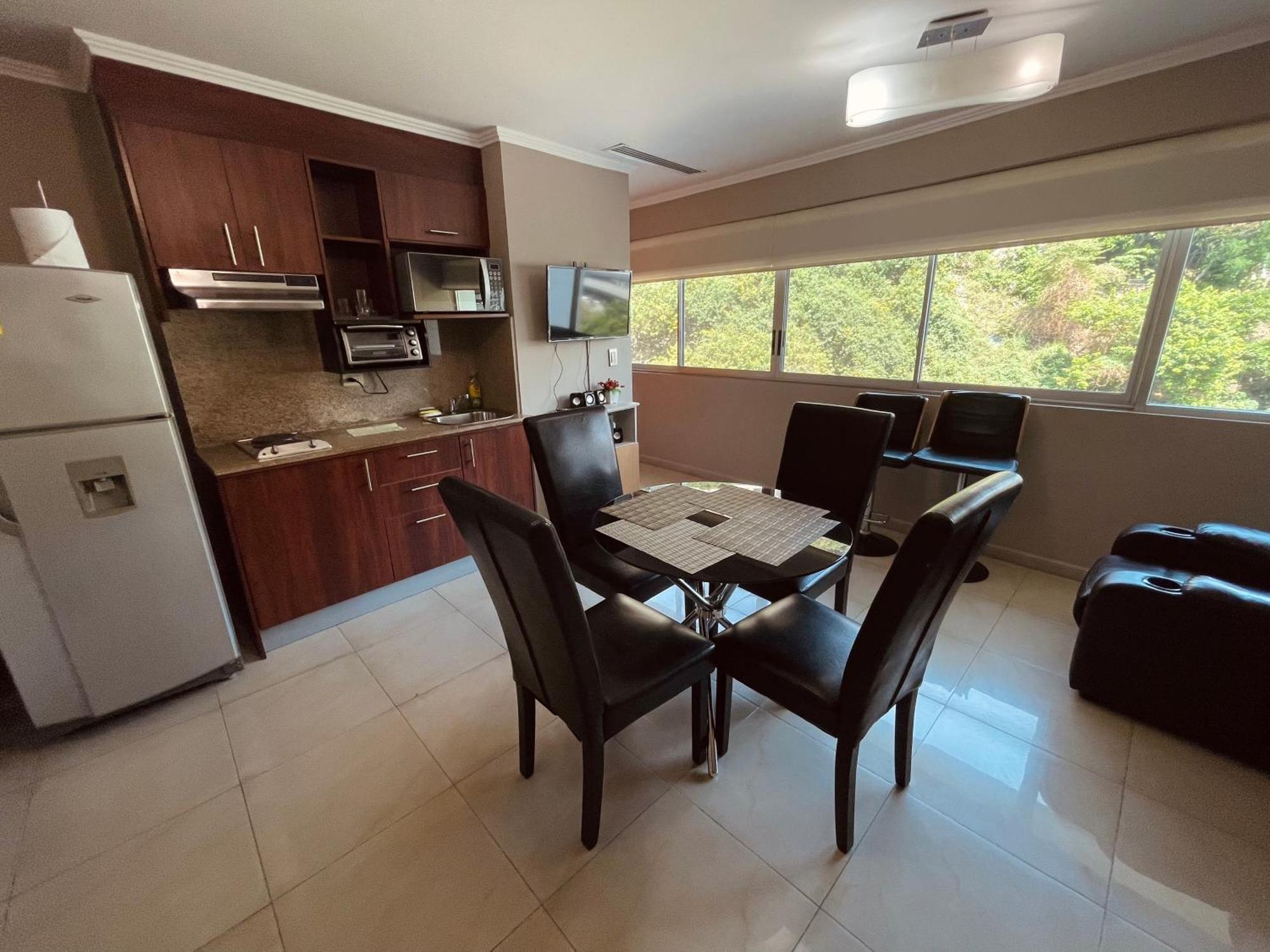 Suite Frente Al Rio En Puerto Santa Ana Riverfront Γκουαγιακίλ Εξωτερικό φωτογραφία