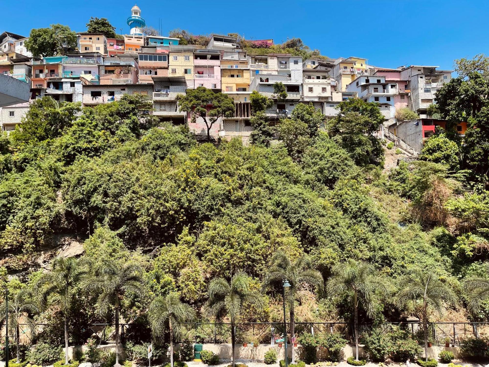 Suite Frente Al Rio En Puerto Santa Ana Riverfront Γκουαγιακίλ Εξωτερικό φωτογραφία